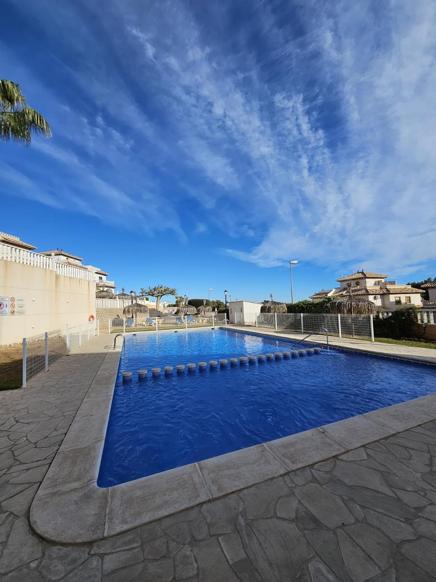 Casa Stefania, Lomas De Cabo Roig Area, 2 Bed , 2 Terraces And Beautiful Swimming Pool * Dehesa de Campoamor (Orihuela Costa)
